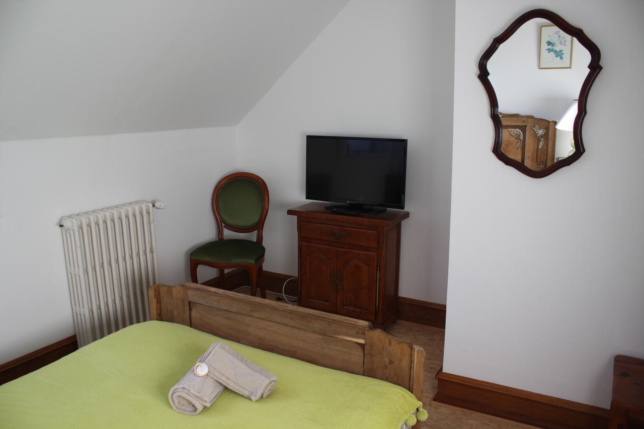 Bed and Breakfast Yec'Hed Mat Saint-Nicolas-du-Pelem Экстерьер фото